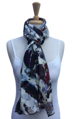 SPFA-13 - Scarf with painted beetles.