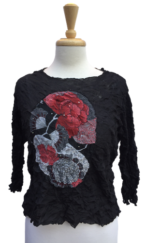 32 Long-sleeve crinkle top with Oriental floral print.  Made in France
