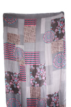 PA10 - Scarf with Multicolored Quilted Pattern