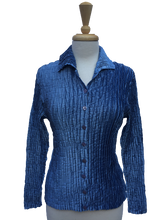 B1226 - Long-sleeve, button-up crinkle top. Made in France.