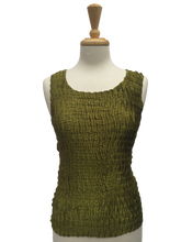 B2402 - Tank top in a solid color. Made in France