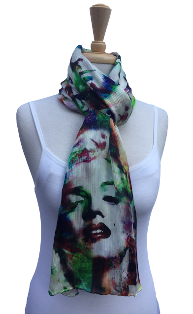 SPFA-14 - Ribbed scarf with watercolor Che and Marilyn print