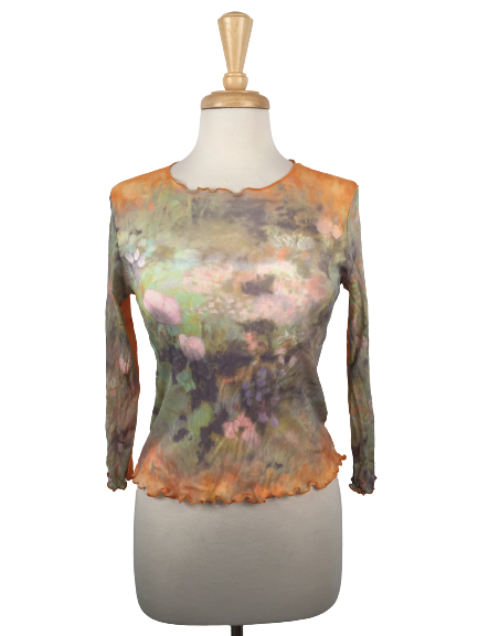 50 - Long-sleeve top with a dreamy garden print. Made in France