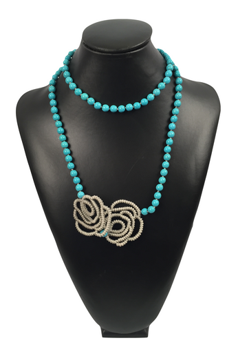Aquamarine Stone Necklace with Roses